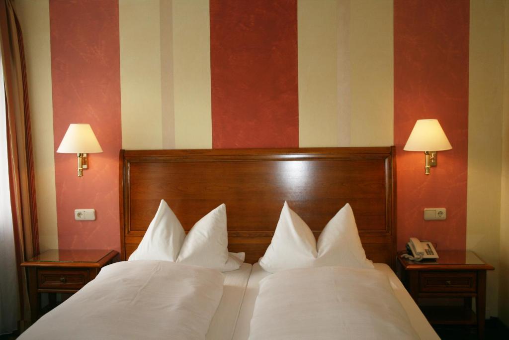 Hotel Wilder Mann Königstein in der Oberpfalz الغرفة الصورة